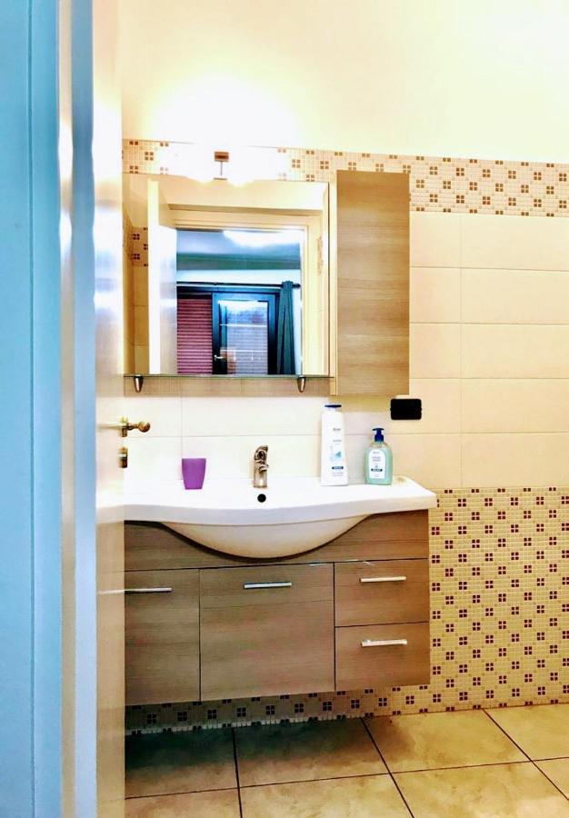 Holiday House Start Point Apartment Aci Bonaccorsi Екстериор снимка